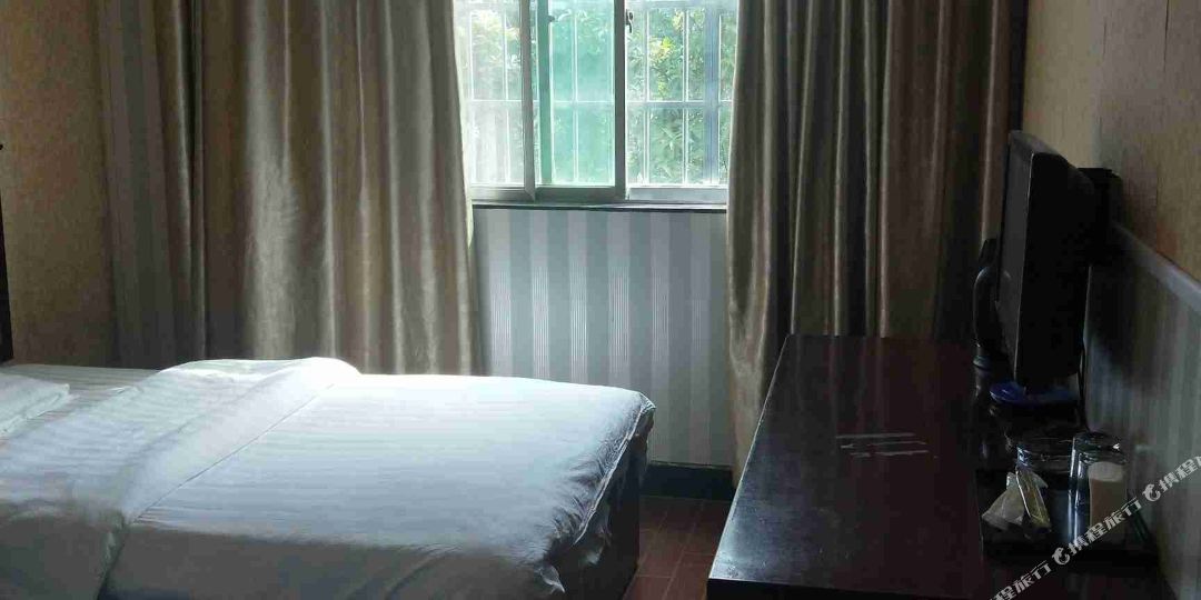 瑶乡旅馆