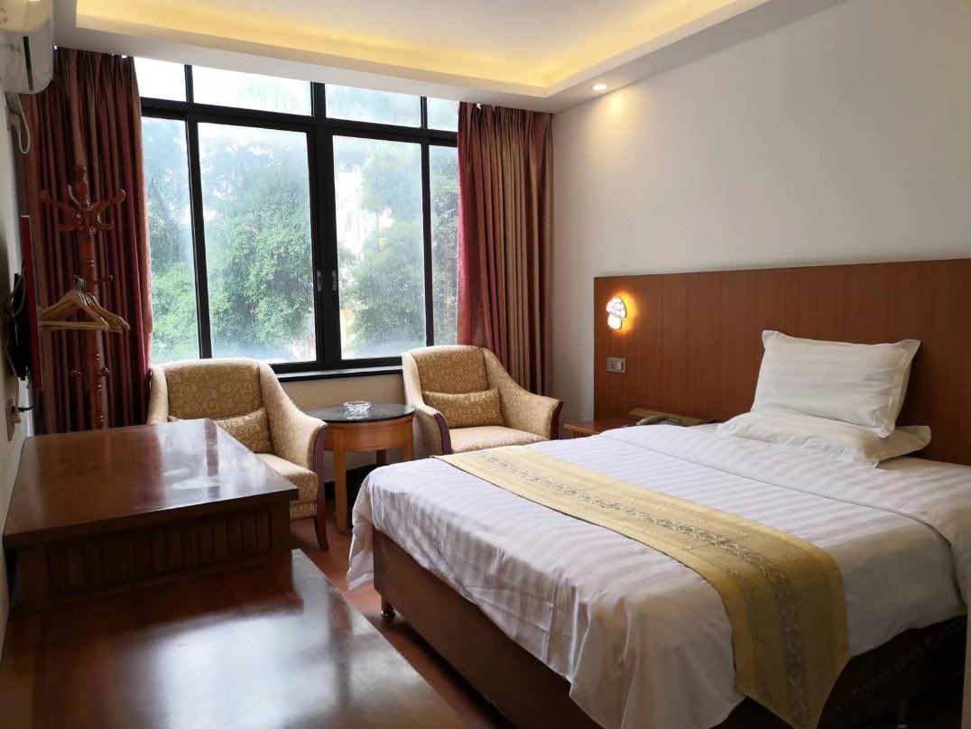 Guangli Hotel (Haizhu Square)