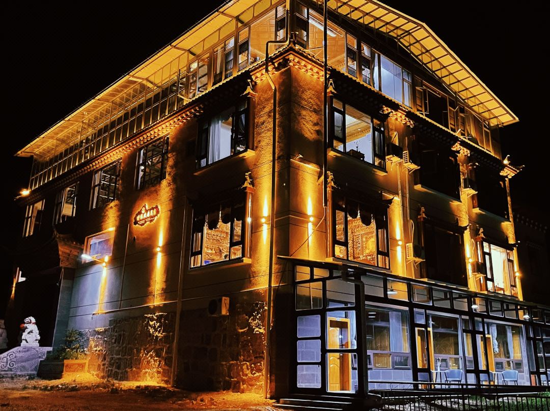 Shangri-La Shiyi Yangkang Homestay （Panahai Tourist Attraction Shop）