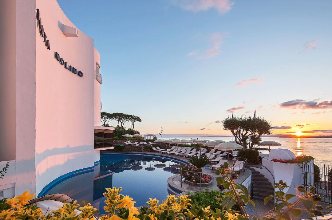 Punta Molino Beach Resort & Thermal Spa
