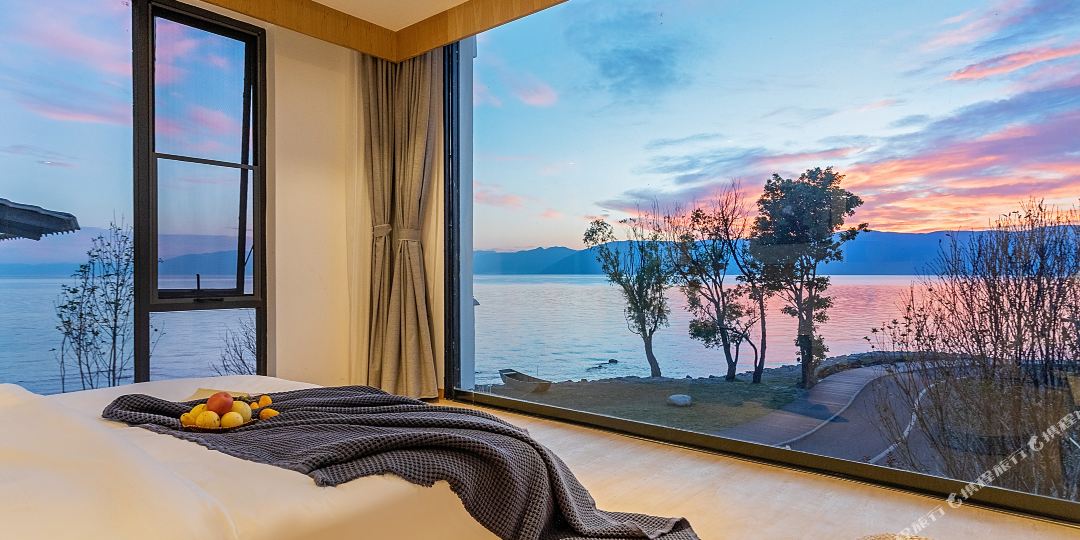 DaLi檀雨丨洱湾光祇Moon Sea海景美宿(大理洱海S弯生态廊道店)