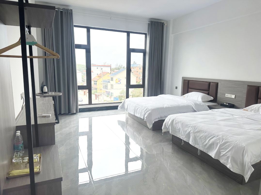 Golden Beach on Wanwei Island Jinyu Grand Hotel
