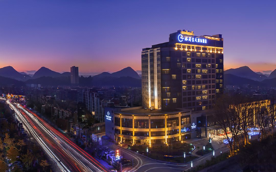 Grand Skylight International Hotel