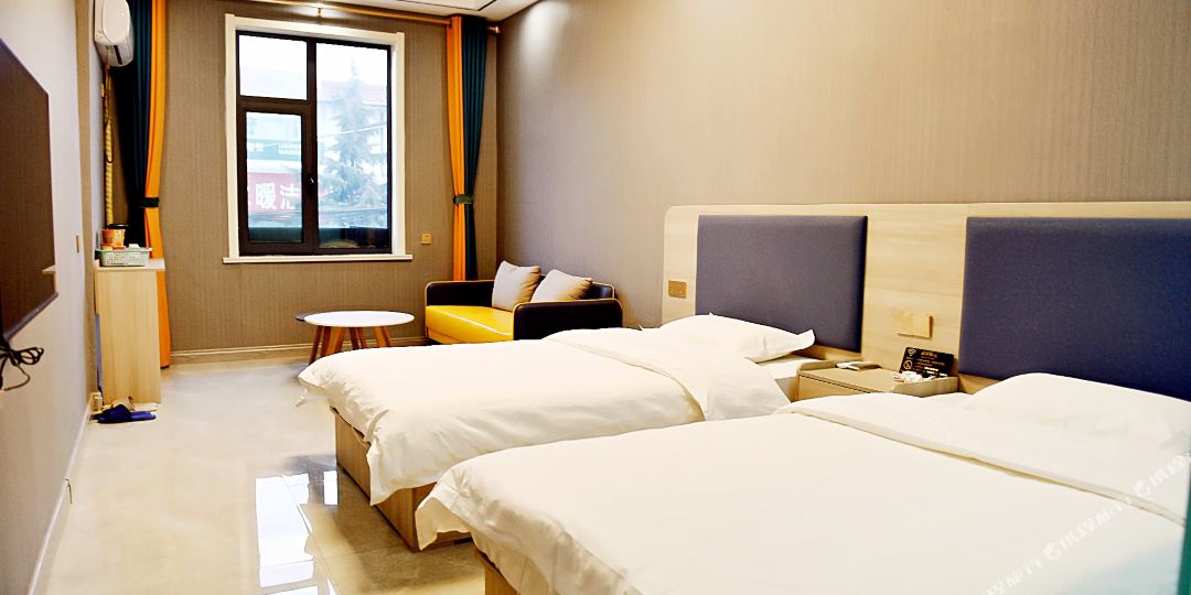 长治市四叶草精品酒店