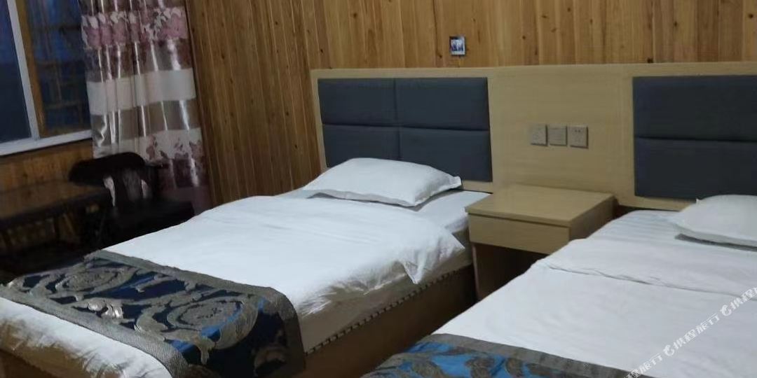 瓦屋山宇诺轩大酒