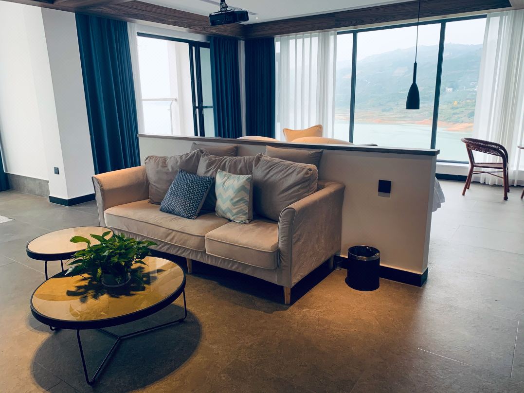 Qingjiangwan B & B Hotel