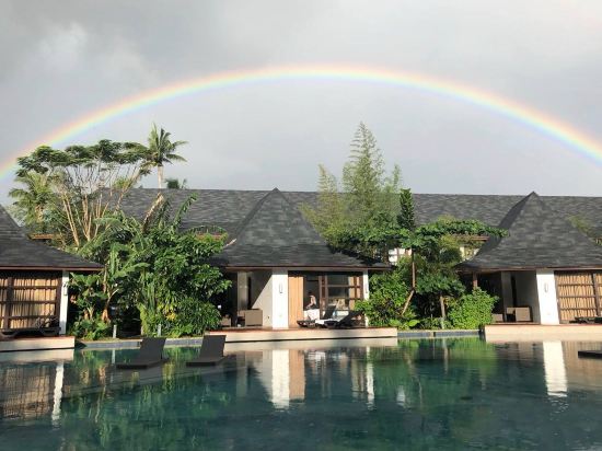 Siargao Bleu Resort And Spa - Tap to explore photos