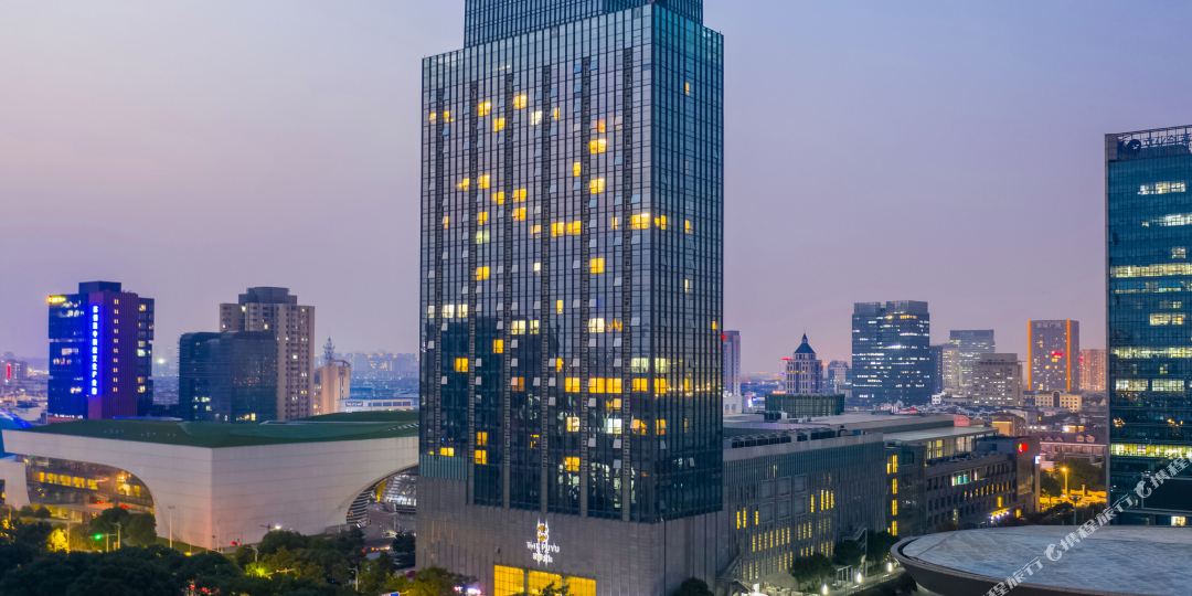 苏州璞御中润公寓式店