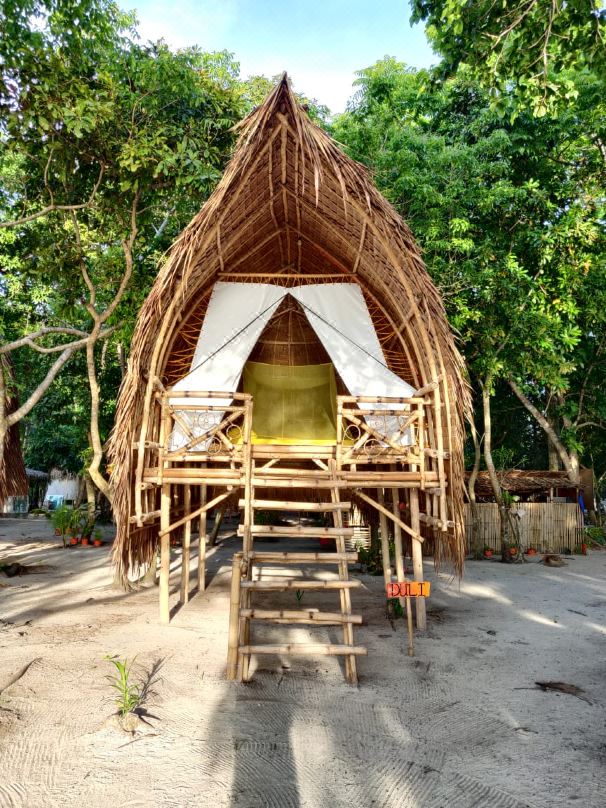 Isla - The Island Experience