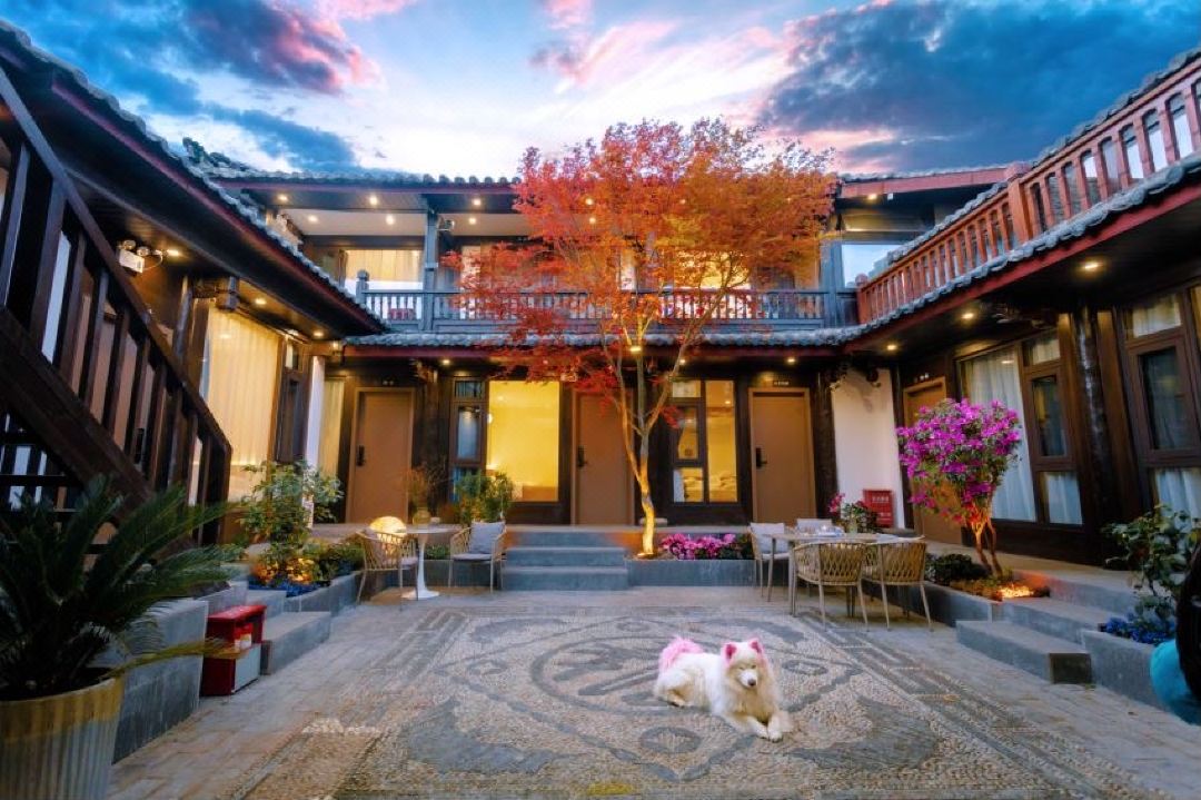 Lijiang Chuyi Xiaoyuan View Inn (Gucheng North Gate)