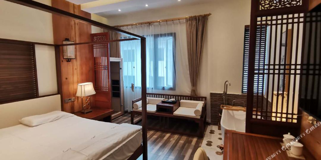 苏州枕窗听雨民宿(平江路店)