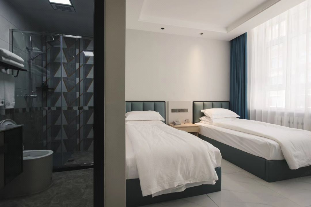 Yuejuge Business Hotel