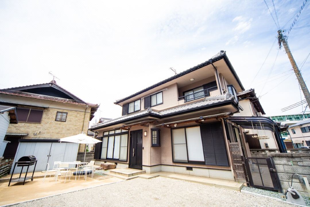 Awaji Egaosakuie Tonouchi