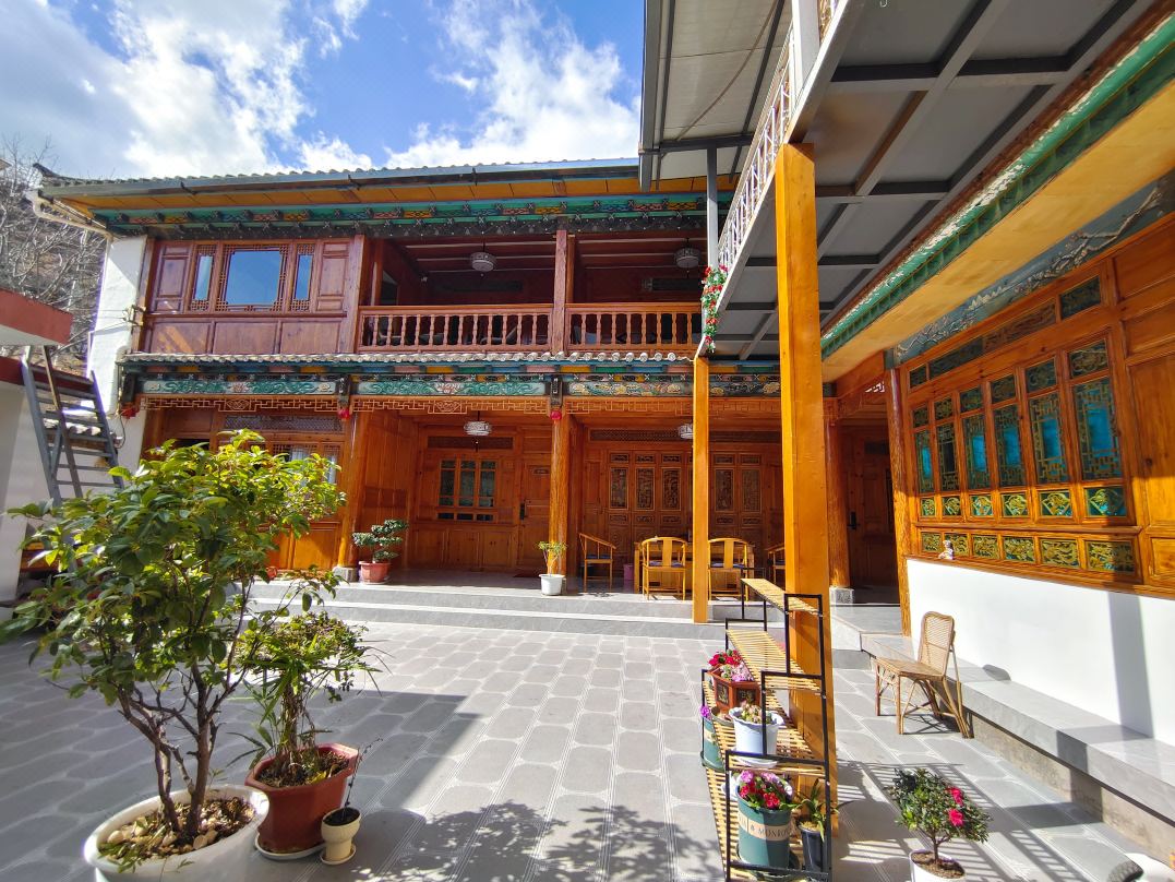 Deqin General Yexushe Homestay