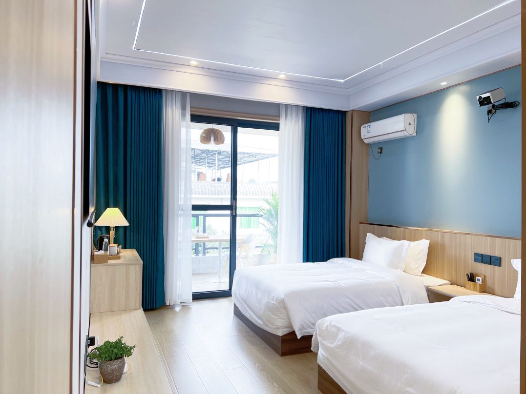 Shijian Projection Boutique Homestay (Sichuan International Studies University Chengdu College)