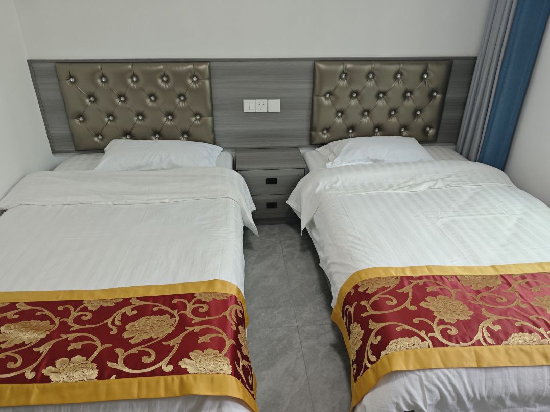 Langao Tingquanju Homestay