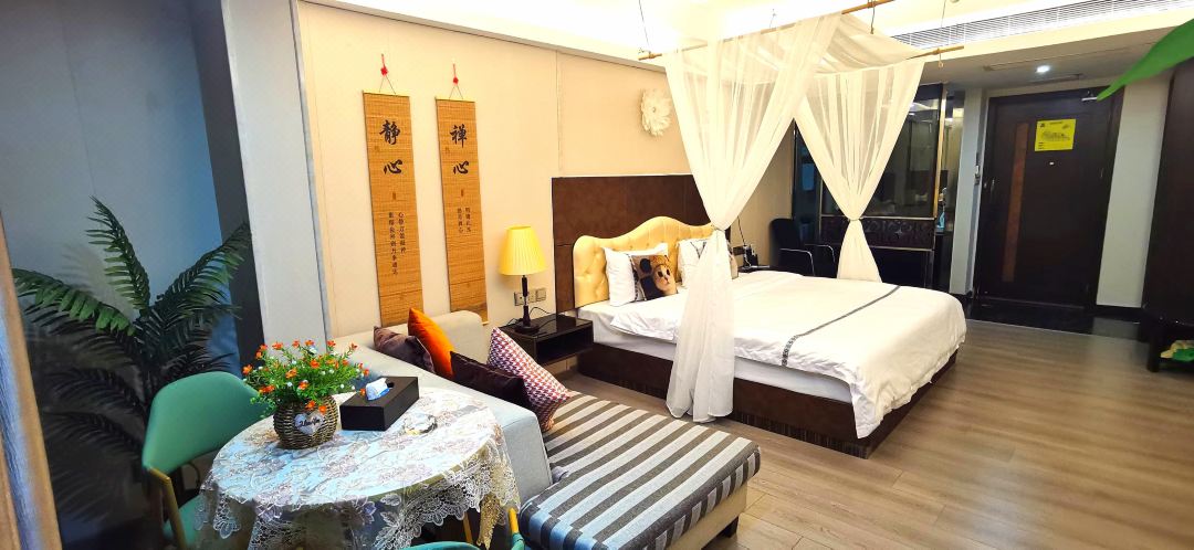 Tiantian Apartment (Bai'an North Road Branch)