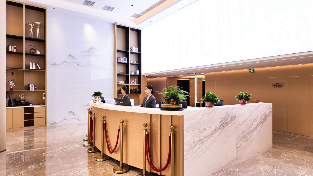Xinzhou Shixi Grand Hotel (Xinzhou West Station)