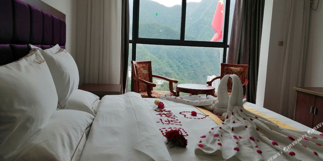 神农架鑫发山庄