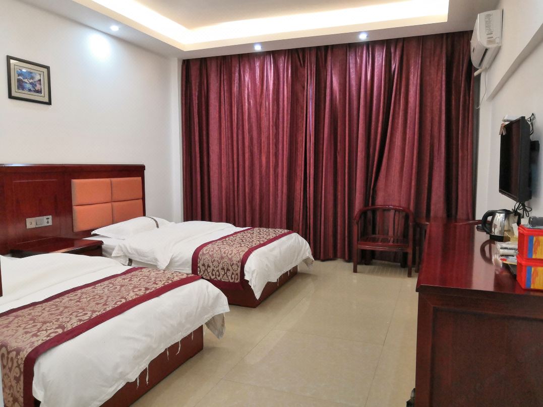 Yucheng Aixin Hotel
