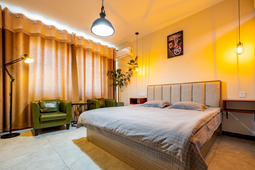 TIME SLOW THEME HOTEL