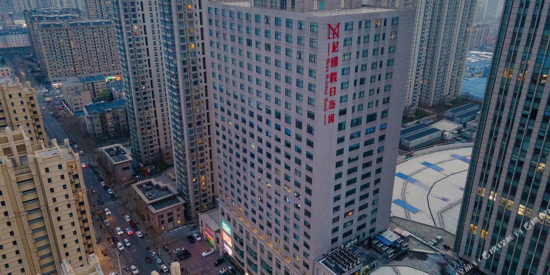 尼亚假日公寓(汇隆广场店)