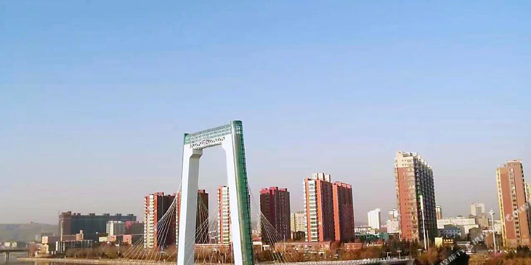龙山宾馆(龙山路店)