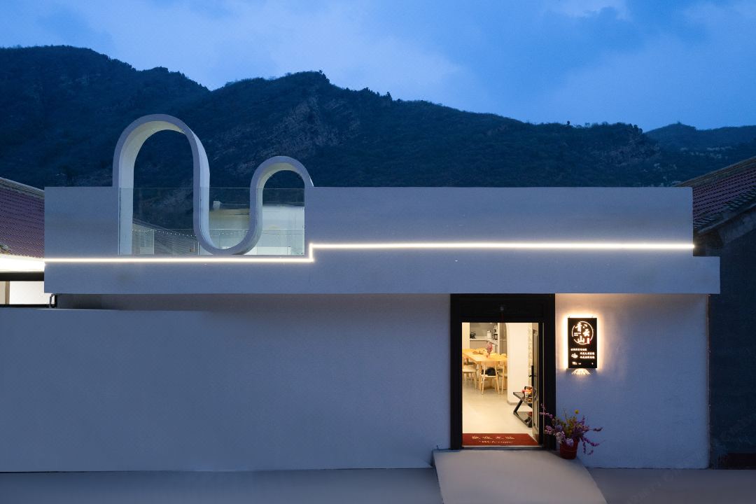Baihewan Qingyunshan Bed and Breakfast