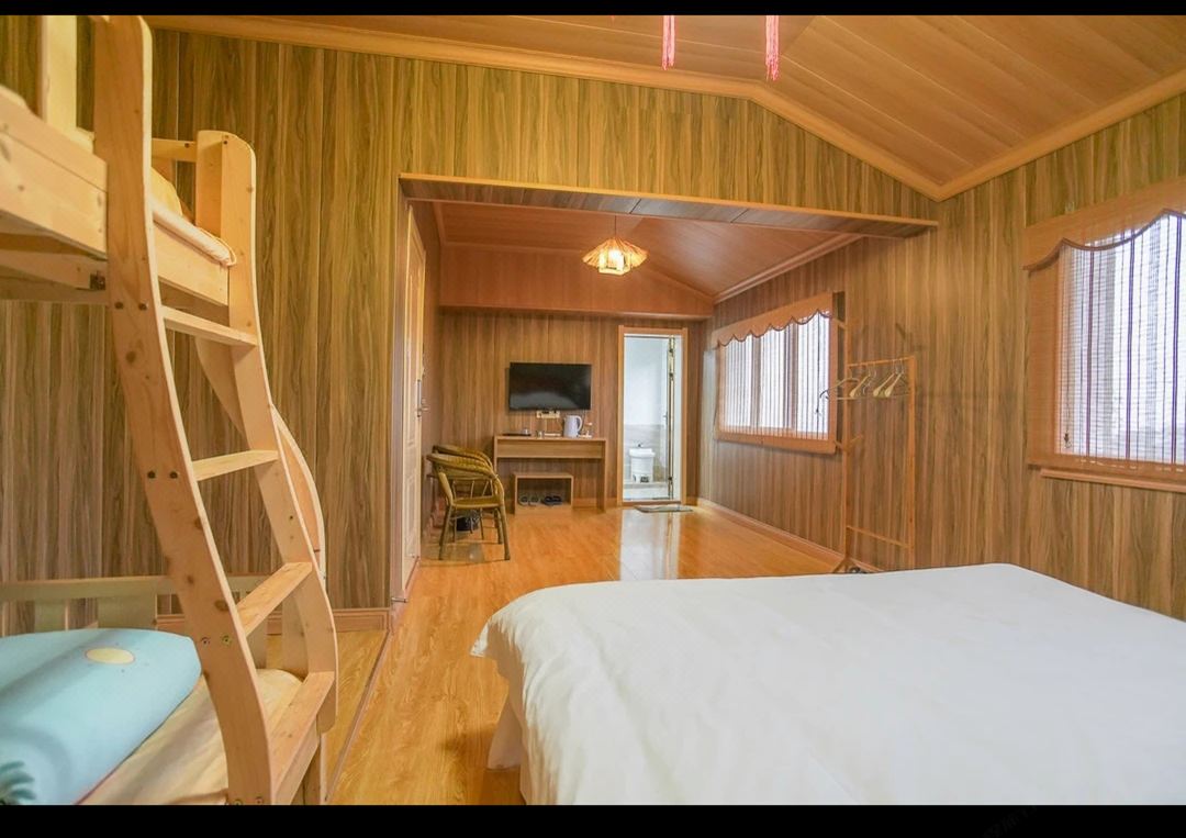 Shiran Times Inn