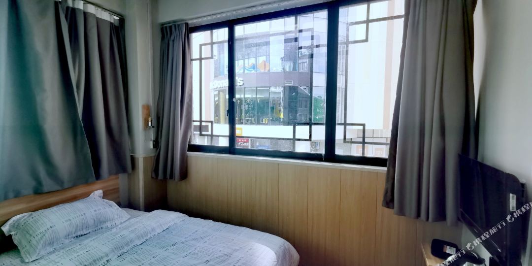 如亚宾馆(柳州谷埠街银泰城店)