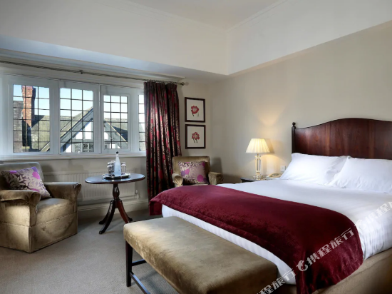 Macdonald New Blossoms Hotel, Chester - Tap to explore photos