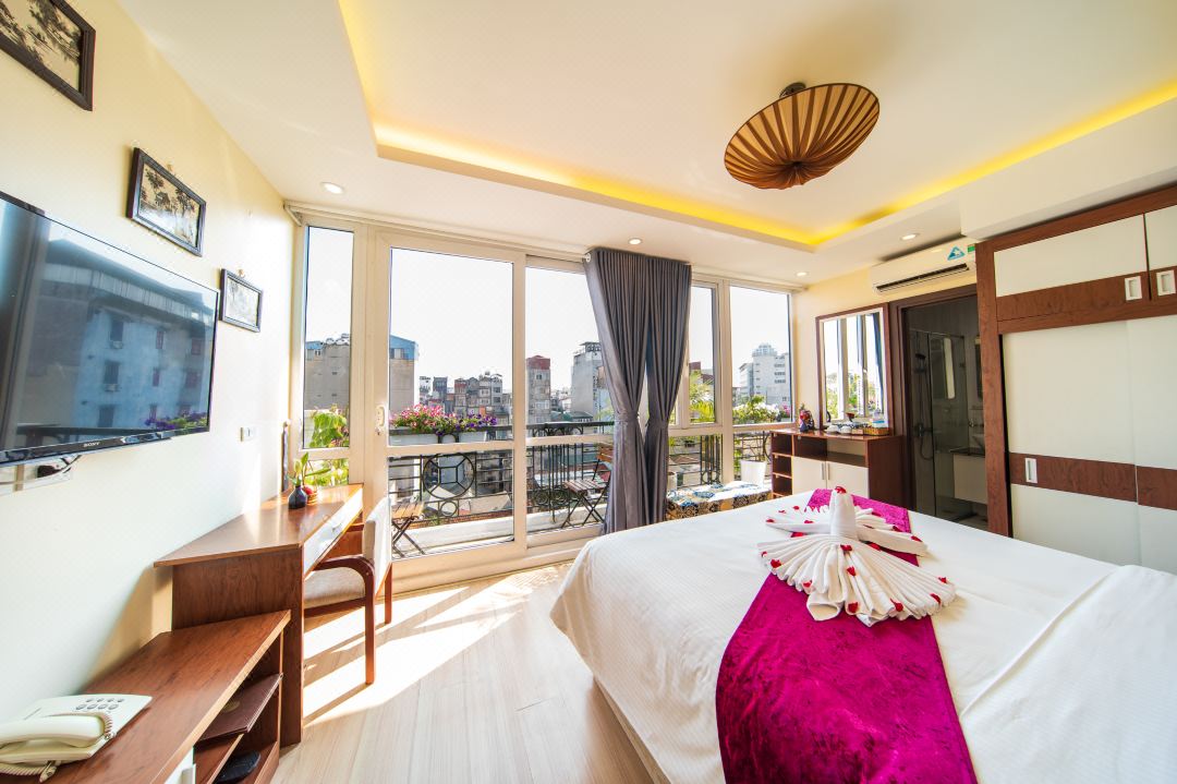 Golden Amour Hotel