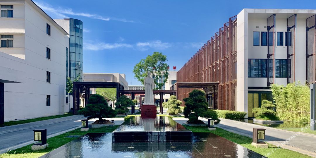 东阿阿胶文华大酒店