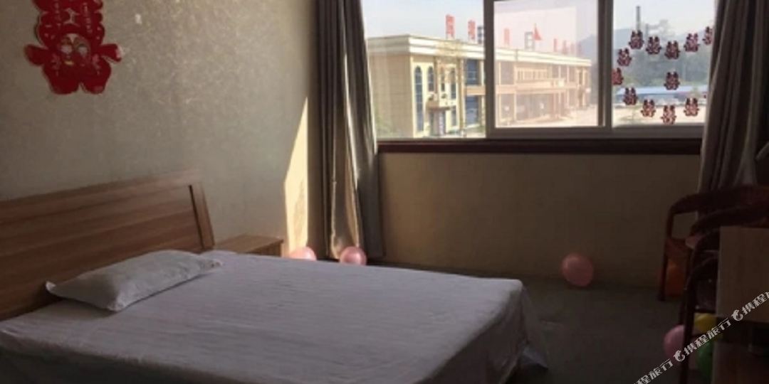 三峡门瑞丰宾馆