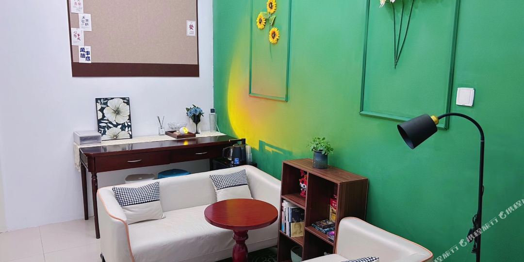 布只女舍女生青旅(五一广场·贺龙一店)