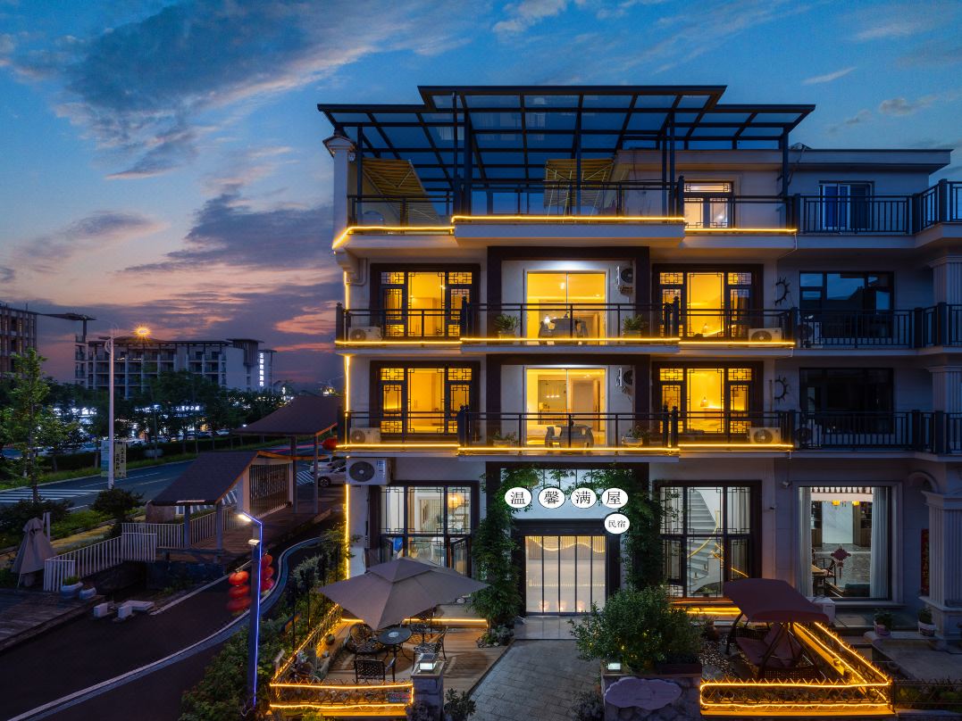 Xianju Wenxin Manwu Homestay (Shenxianju Tourist Transfer Center)