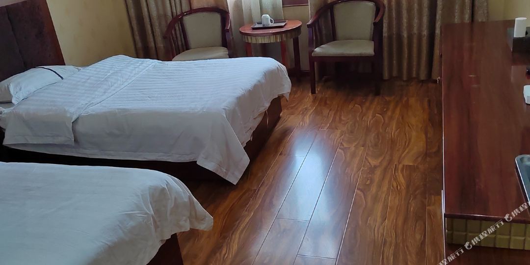 江孜杨光商务宾馆