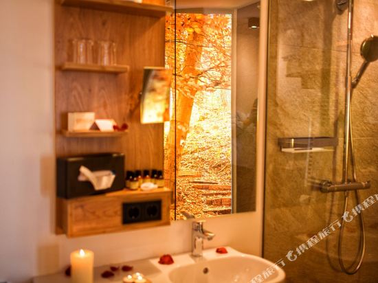 Mountain Design Hotel Eden Selva - Tap to explore photos