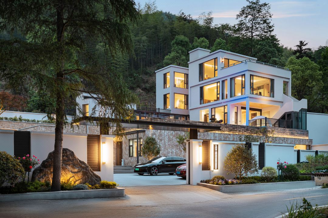 AN Zhuli Mountain Wilderness Luxury Hot Spring Resort Homestay
