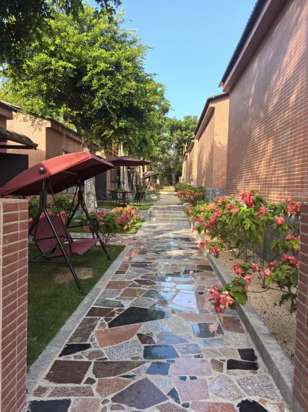 Wenchang Linyun Mountain and Sea Homestay (Longlou Qishui Bay)