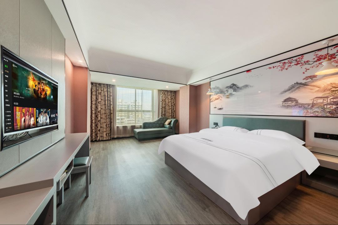 Baiyi Select Hotel Haikou (Qiongtai Academy)