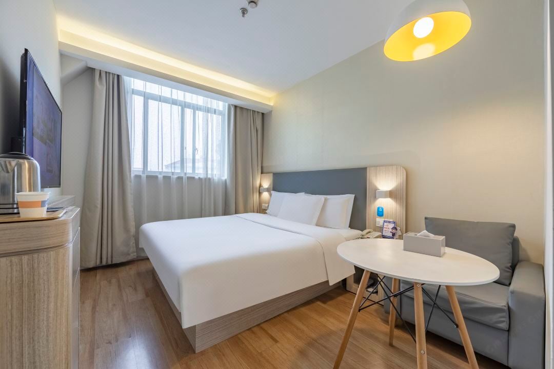 HanTing Hotel (Shanghai Hongqiao Airport Beizhai Road Xindian)