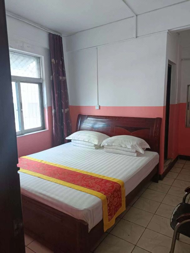 Xinri Hostel