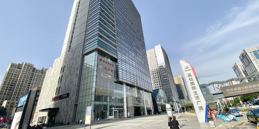 泊辛漫医院酒店(高新区星钻国际店)
