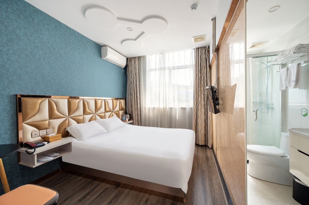 Preferred Hotel (Shanghai Sheshan)