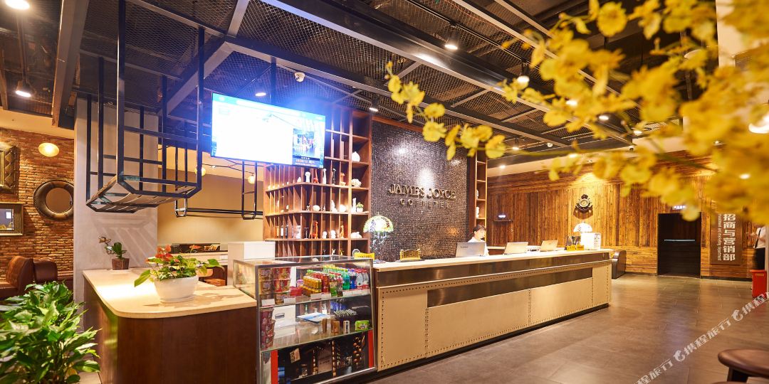 武汉武瑞美宿酒店(武昌理工学院店)