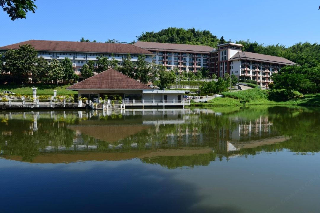 Wanawes Mae Fah Luang