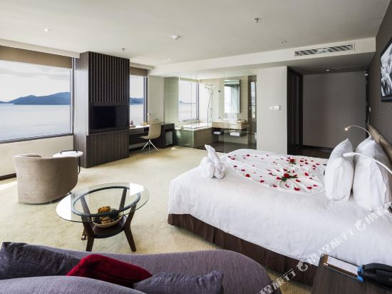 Alana Nha Trang Beach Hotel - Tap to explore photos