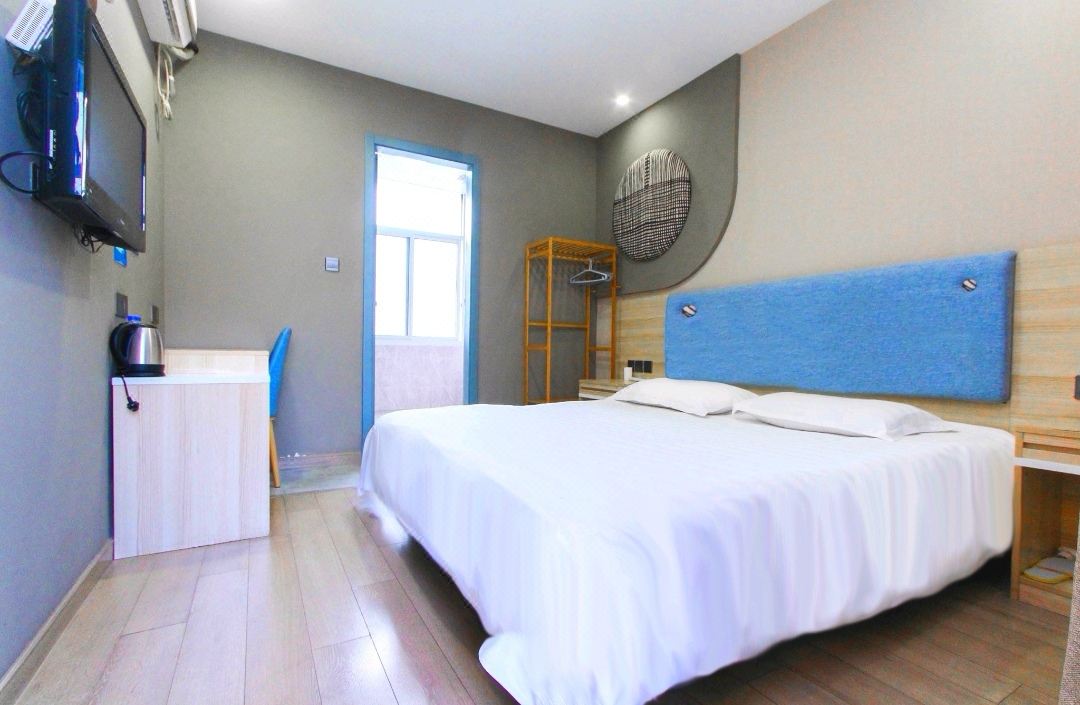 Pebble Motel (Shanghai Lujiazui Yaohan Nanquan North Road)