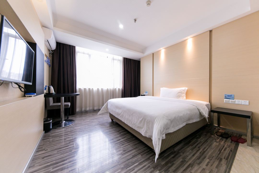Shenggao Hotel (Huadu Sunac Cultural Tourism City Shiling Leather City)